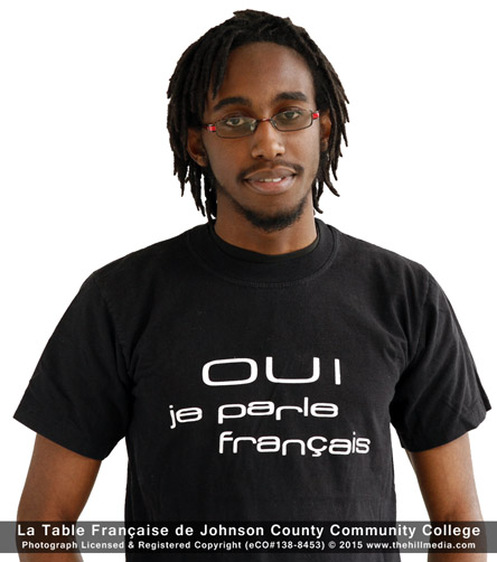 Picture:  “Student wears ‘I speak French’ t-shirt; Photograph Registered Copyright (eCO#138e _8453) © 2015 A. Vohra www.thehillmedia.com